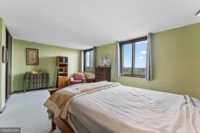 1181 Edgcumbe Road #1005, Saint Paul, MN 55105 - Photo 12