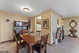1181 Edgcumbe Rd, Saint Paul, MN 55105 - Photo 2