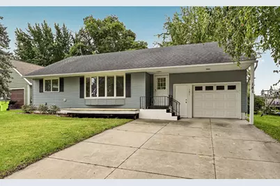 181 E 7th Street, Zumbrota, MN 55992 - Photo 2