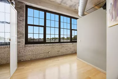 1901 E Hennepin Avenue #303, Minneapolis, MN 55413 - Photo 14