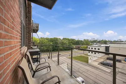 1901 E Hennepin Avenue #303, Minneapolis, MN 55413 - Photo 4