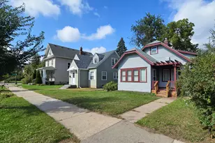 749 Geranium Ave E, Saint Paul, MN 55106 - Photo 4