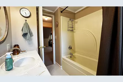 707 7th Street N, Virginia, MN 55792 - Photo 16