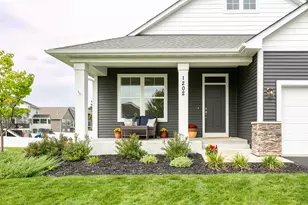 1202 Gretz Wy, New Richmond, WI 54017 - Photo 2
