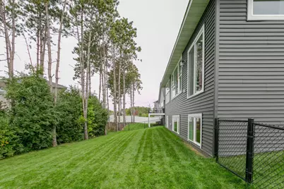 1202 Gretz Way, New Richmond, WI 54017 - Photo 4