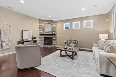 626 Eastgate Parkway, Mahtomedi, MN 55115 - Photo 6