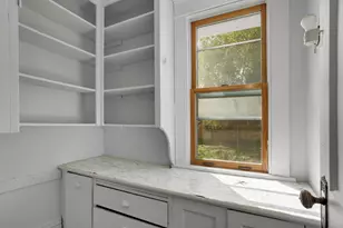 207 W 34th St, Minneapolis, MN 55408 - Photo 20