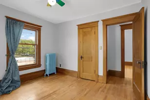 207 W 34th St, Minneapolis, MN 55408 - Photo 22