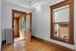 207 W 34th St, Minneapolis, MN 55408 - Photo 28