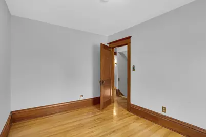 207 W 34th Street, Minneapolis, MN 55408 - Photo 24
