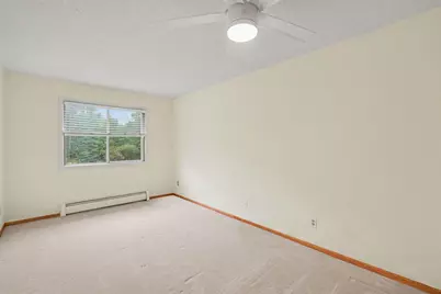 205 Barry Avenue S #207, Wayzata, MN 55391 - Photo 10