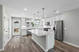 2531 Paddock Path, Shakopee, MN 55379 - Photo 6