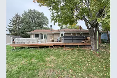 814 Meyer Street N, Maplewood, MN 55119 - Photo 24