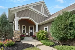 6292 Montee Dr, Eden Prairie, MN 55344 - Photo 2