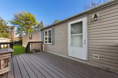 605 E Shakespeare Avenue E, Mankato, MN 56001 - Photo 4