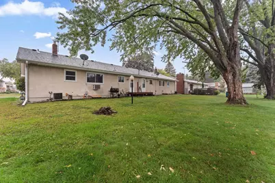 441 Skillman Avenue E, Maplewood, MN 55117 - Photo 6