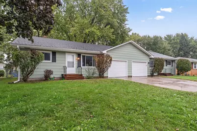 441 Skillman Avenue E, Maplewood, MN 55117 - Photo 4
