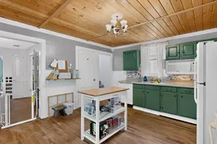562 W 4th St, Winona, MN 55987 - Photo 16