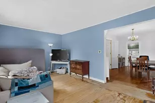 562 W 4th St, Winona, MN 55987 - Photo 8