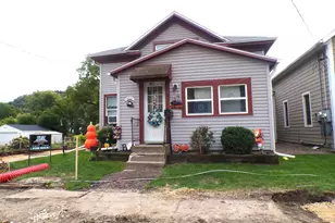 147 E 4th St, Red Wing, MN 55066 - Photo 1