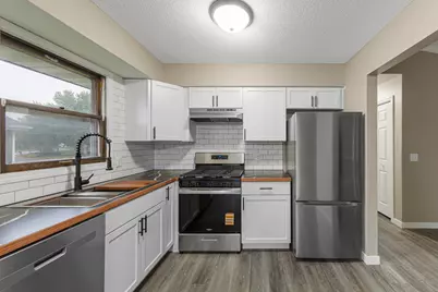 8101 Ewing Avenue N, Brooklyn Park, MN 55443 - Photo 20