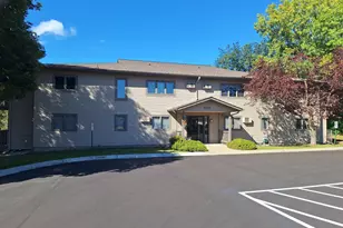 6601 Buckley Cir, Inver Grove Heights, MN 55076 - Photo 1
