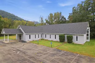 109 Debi Lei Dr, Winona, MN 55987 - Photo 1
