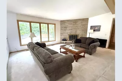 6447 Westchester Circle, Golden Valley, MN 55427 - Photo 6