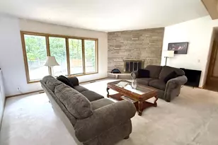 6447 Westchester Cir, Golden Valley, MN 55427 - Photo 6