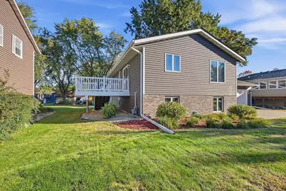 1004 W Prairie Street, Belle Plaine, MN 56011 - Photo 1