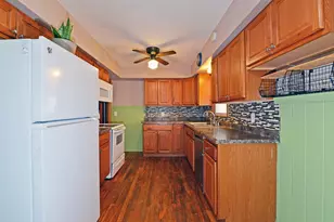 215 Maple St, Saint Paul, MN 55106 - Photo 10