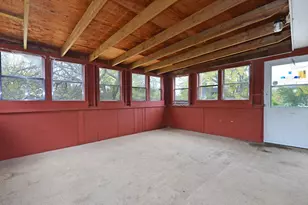 215 Maple St, Saint Paul, MN 55106 - Photo 16