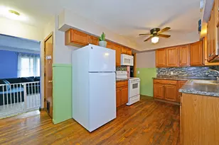 215 Maple St, Saint Paul, MN 55106 - Photo 8