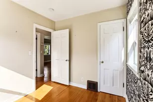 8201 Stevens Ave S, Bloomington, MN 55420 - Photo 16