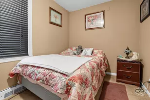 872 Lawson Ave E, Saint Paul, MN 55106 - Photo 12