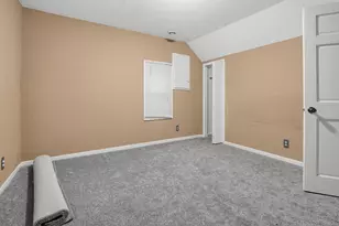872 Lawson Ave E, Saint Paul, MN 55106 - Photo 8