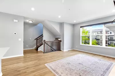 2235 Gateway Curve, North Saint Paul, MN 55109 - Photo 12