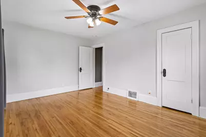 524 Lexington Parkway N, Saint Paul, MN 55104 - Photo 18