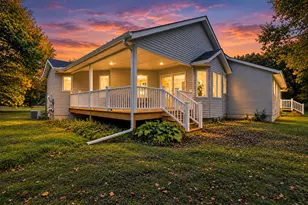 33850 98th St, Waseca, MN 56093 - Photo 6