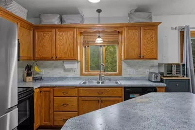 9711 Woodcrest Court, Monticello, MN 55362 - Photo 10