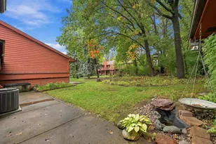 10711 53rd Ave N, Plymouth, MN 55442 - Photo 18