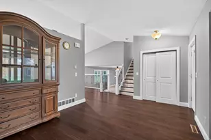 8919 Victoria Gardens, Brooklyn Park, MN 55443 - Photo 6