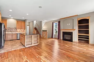 2401 121st Cir NE, Blaine, MN 55449 - Photo 4