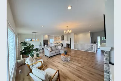 1807 Raymond Drive, North Mankato, MN 56003 - Photo 6
