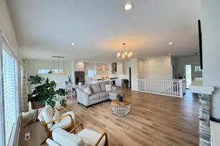 1807 Raymond Dr, North Mankato, MN 56003 - Photo 6