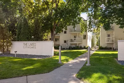 3012 Lake Shore Drive #B, Minneapolis, MN 55416 - Photo 2