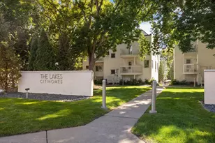 3012 Lake Shore Dr, Minneapolis, MN 55416 - Photo 2
