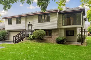 8711 Goldenrod Ln N, Maple Grove, MN 55369 - Photo 2