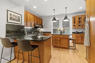 408 Laurel Ave, Saint Paul, MN 55102 - Photo 14