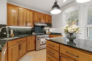 408 Laurel Ave, Saint Paul, MN 55102 - Photo 16